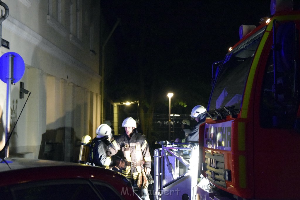 Feuer 2 Y Kellerbrand Koeln Humbold Gremberg Hachenburgerstr P091.JPG - Miklos Laubert